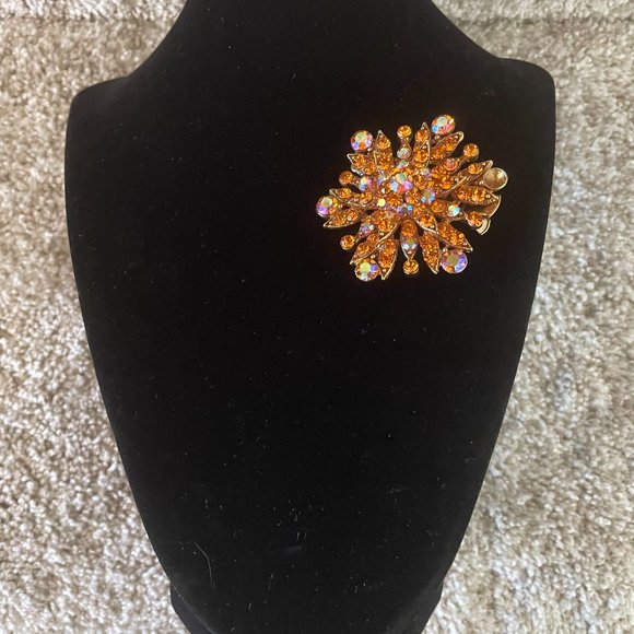Vintage Silver tone clip ons earrings with amber and an amber AB crystal Brooch - Picture 3 of 10